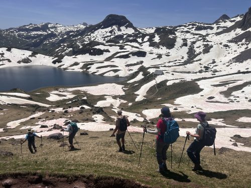 Arriving in Refugio de Ayous
